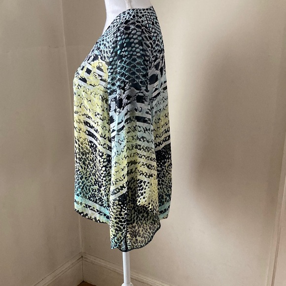 Stylish Multicolor Top - Picture 3 of 7